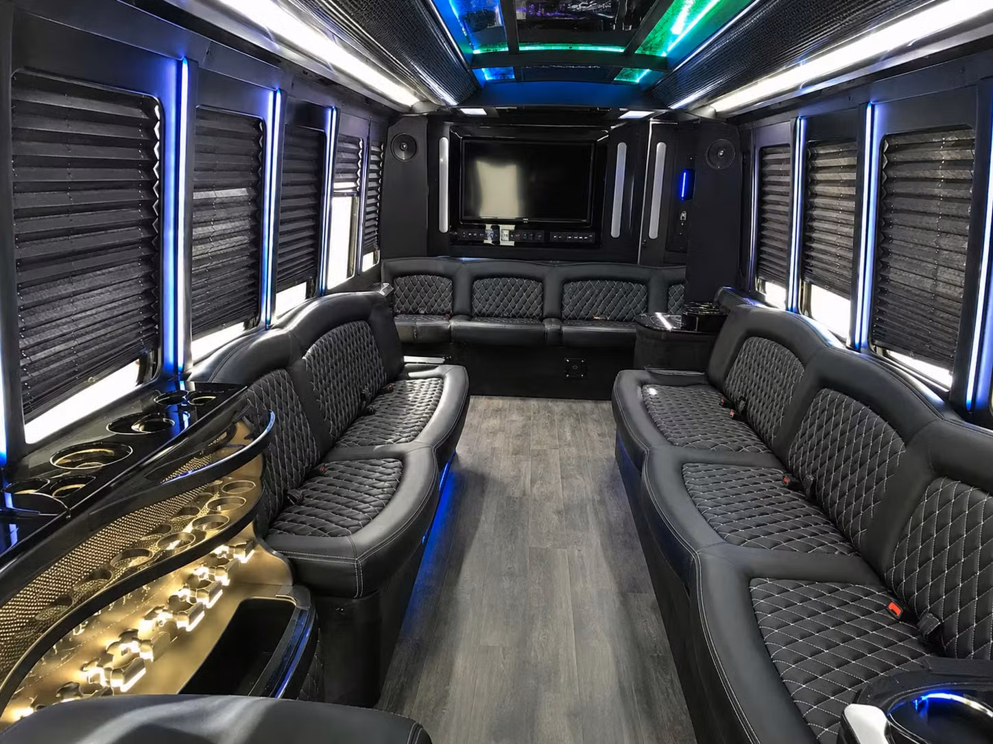 compare san clemente party buses minibuses and charter buses side by side before you book