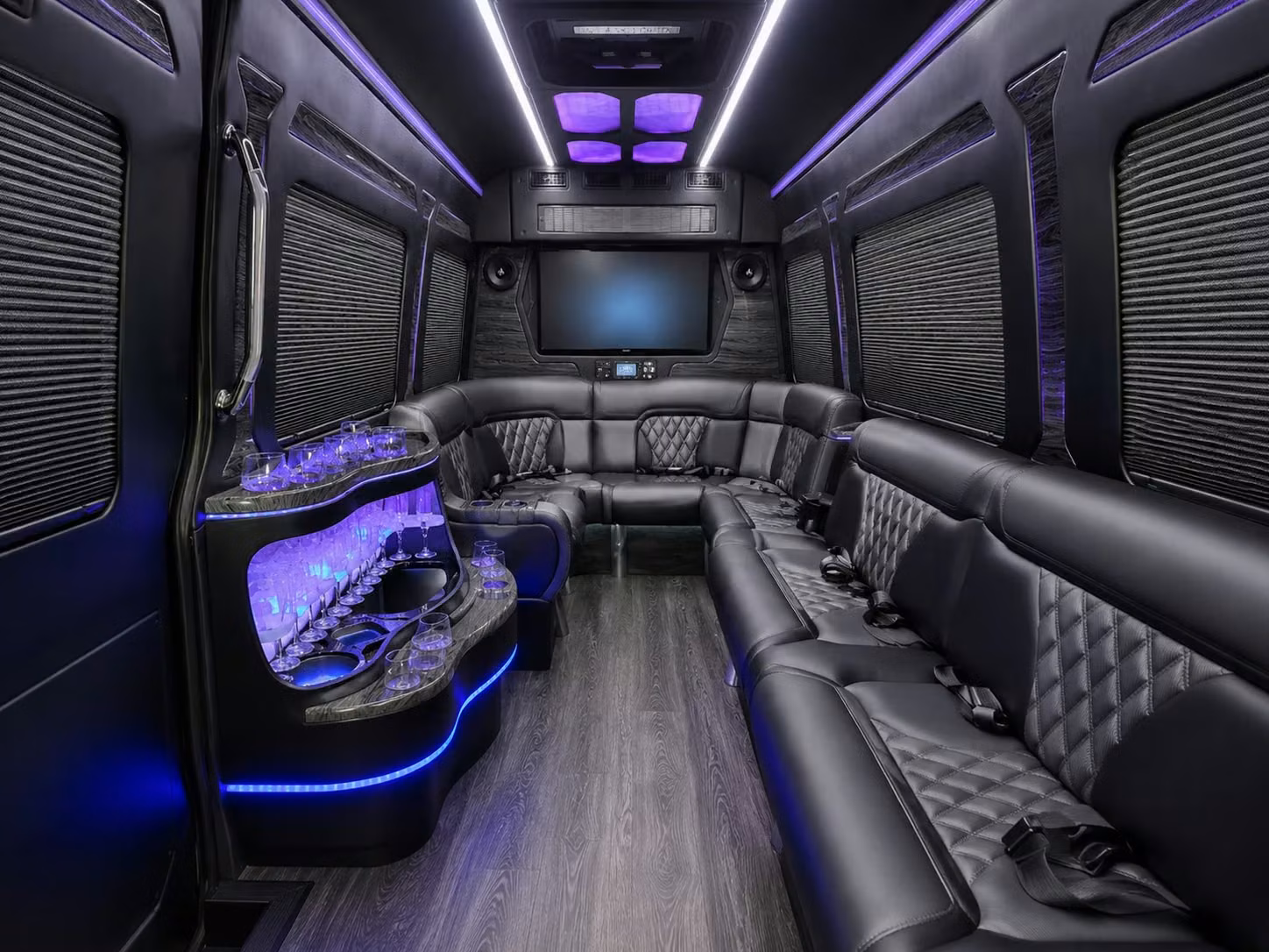 corporate and event groups trust sanclementecharterbus com for long distance transportation from san clemente