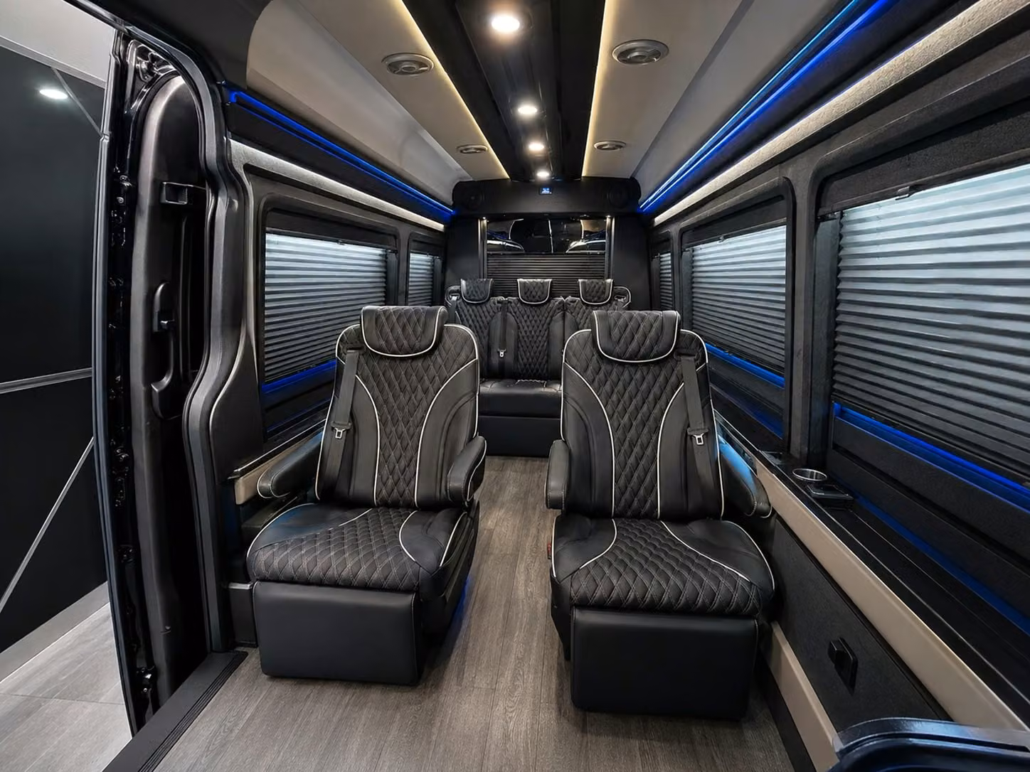 sanclementecharterbus com connects san clemente groups with comfortable san airport shuttles