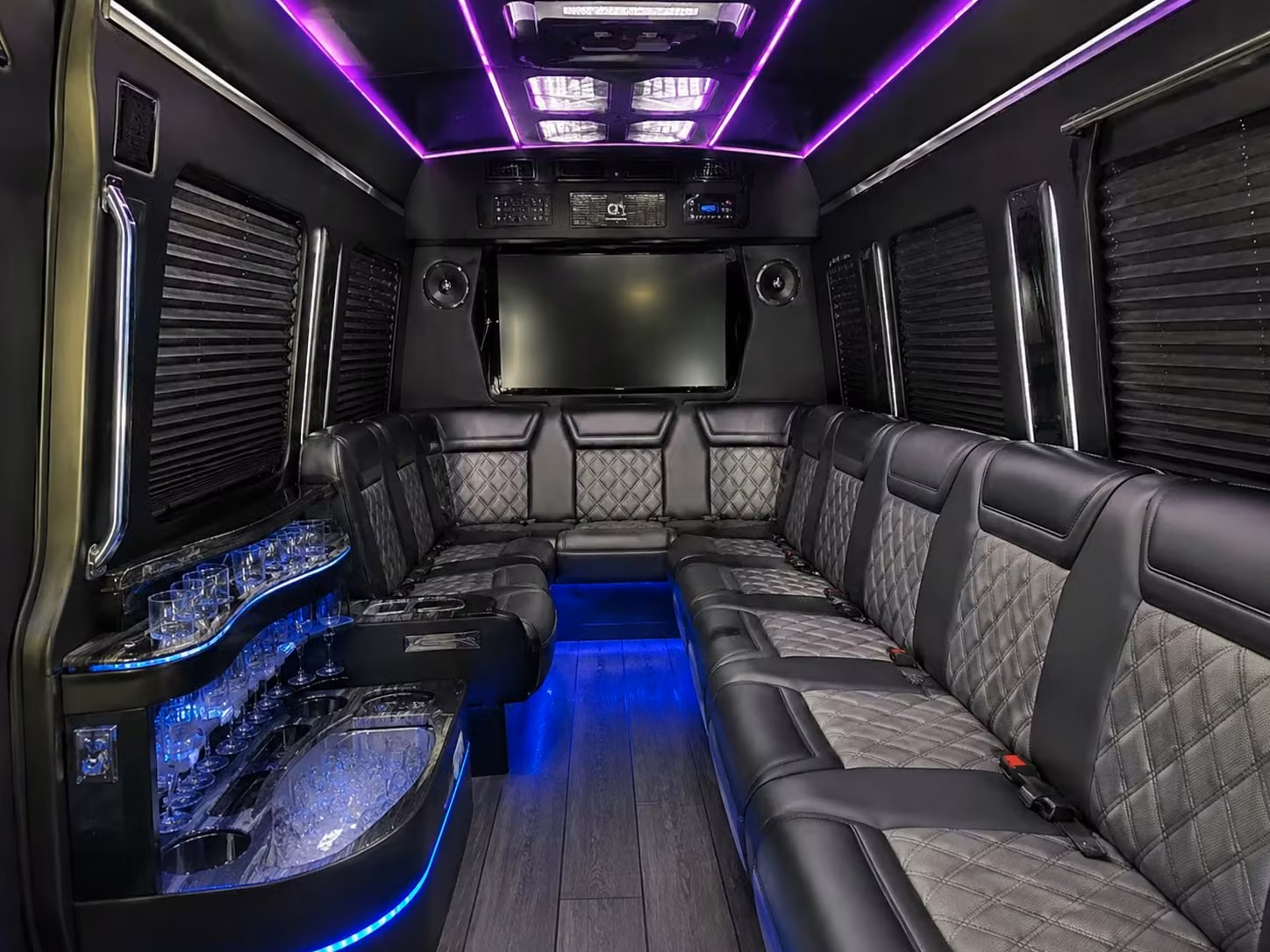 sanclementecharterbus com handles youth sports team travel across orange county